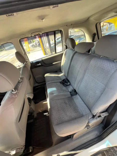 CHEVROLET Zafira 2.0 4P FLEX EXPRESSION 7 LUGARES, Foto 16