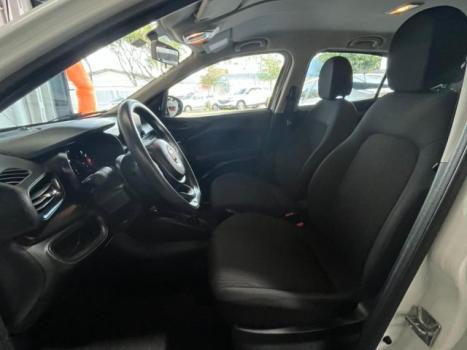 FIAT Cronos 1.3 4P FLEX DRIVE, Foto 6