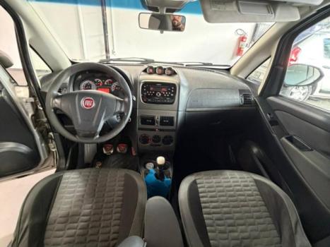 FIAT Idea 1.8 16V 4P ADVENTURE FLEX, Foto 4