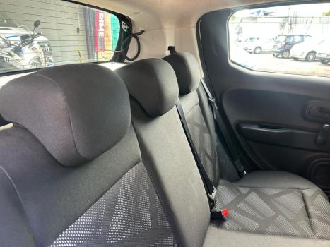 FIAT Mobi 1.0 4P FLEX DRIVE FIRE FLY, Foto 5