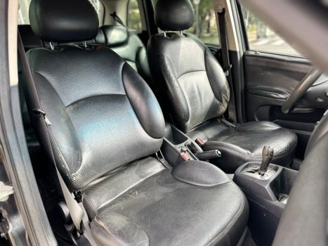 FIAT Stilo 1.8 4P FLEX SP DUALOGIC AUTOMATIZADO, Foto 16