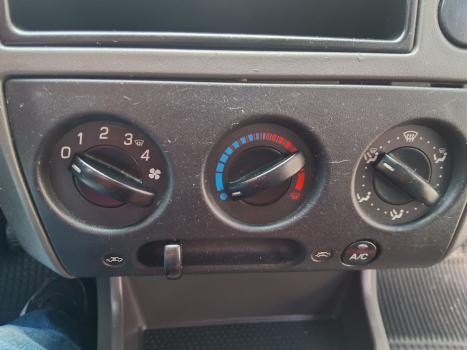 FORD Fiesta Hatch 1.6 4P FLEX, Foto 8