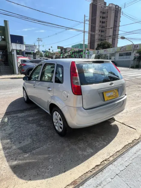 FORD Fiesta Hatch 1.0 4P, Foto 6