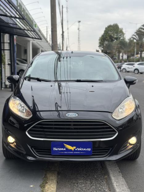 FORD Fiesta Hatch 1.6 4P, Foto 1