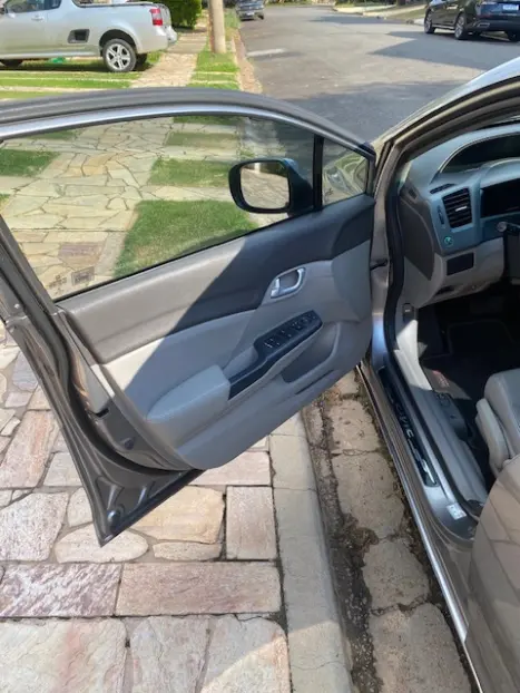 HONDA Civic 1.8 16V 4P FLEX LXL AUTOM�TICO, Foto 10