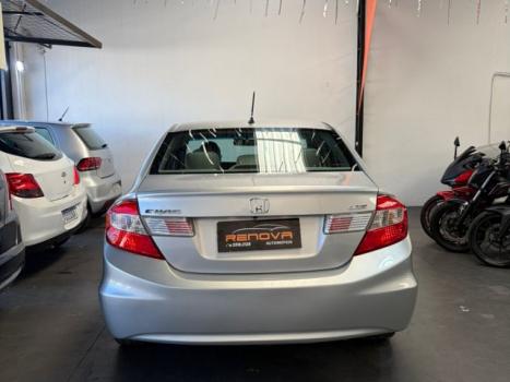 HONDA Civic 1.8 16V 4P FLEX LXS AUTOM�TICO, Foto 9