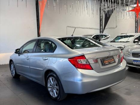 HONDA Civic 1.8 16V 4P FLEX LXS AUTOM�TICO, Foto 11