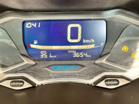 HONDA PCX 160 DLX ABS, Foto 4