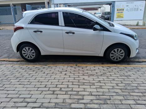 HYUNDAI HB 20 Hatch 1.0 12V 4P FLEX UNIQUE, Foto 4