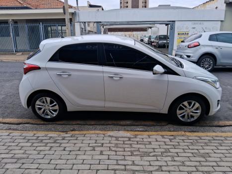 HYUNDAI HB 20 Hatch 1.6 16V 4P PREMIUM FLEX AUTOMÁTICO, Foto 3 HYUNDAI HB 20 Hatch 1.6 16V 4P PREMIUM FLEX AUTOMÁTICO, Foto 3