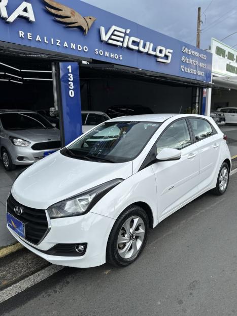HYUNDAI HB 20 Hatch 1.6 16V 4P FLEX COMFORT STYLE AUTOM�TICO, Foto 3