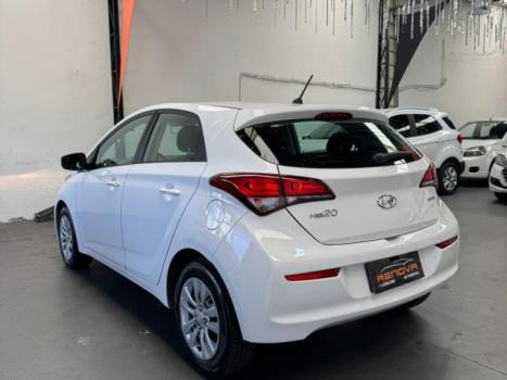 HYUNDAI HB 20 Hatch 1.6 16V 4P FLEX COMFORT PLUS AUTOM�TICO, Foto 11