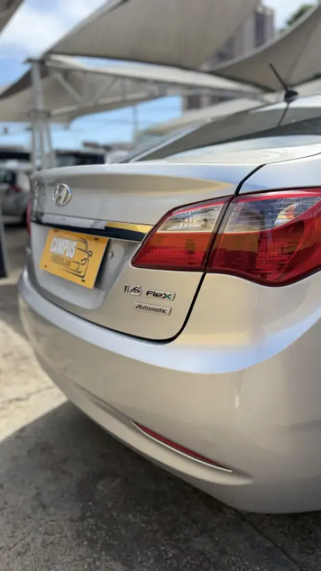 HYUNDAI HB 20 Sedan 1.6 16V 4P FLEX COMFORT PLUS AUTOM�TICO, Foto 9