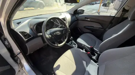 HYUNDAI HB 20 Sedan 1.6 16V 4P FLEX COMFORT AUTOM�TICO, Foto 18