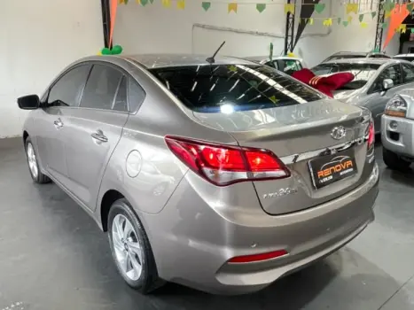HYUNDAI HB 20 Sedan 1.6 16V 4P FLEX PREMIUM AUTOM�TICO, Foto 9