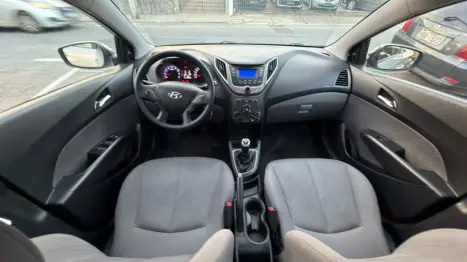 HYUNDAI HB 20 Sedan 1.6 16V 4P FLEX COMFORT PLUS, Foto 11