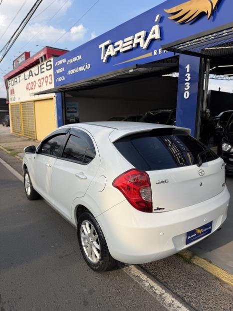 JAC J3 Hatch 1.4 16V 4P, Foto 5
