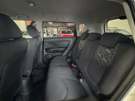 KIA Soul 1.6 16V 4P EX, Foto 9