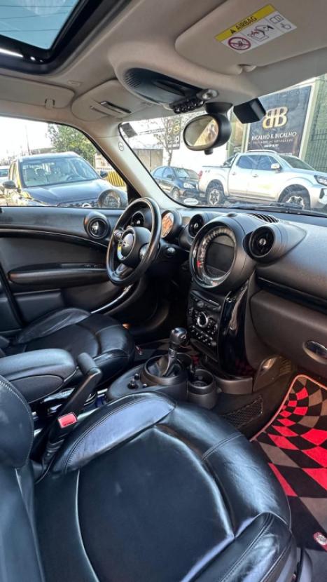 MINI Countryman 1.6 16V S TURBO 4X4, Foto 15