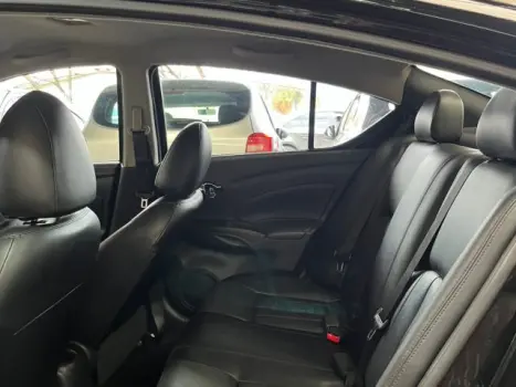 NISSAN Versa Sedan 1.6 16V 4P SL FLEX XTRONIC AUTOMÁTICO CVT, Foto 7 NISSAN Versa Sedan 1.6 16V 4P SL FLEX XTRONIC AUTOMÁTICO CVT, Foto 7