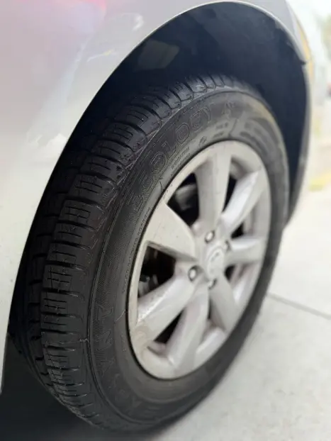 NISSAN Versa Sedan 1.6 16V 4P FLEX SL, Foto 9