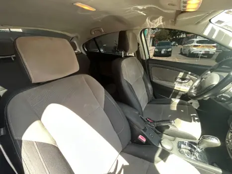 RENAULT Fluence 2.0 16V 4P FLEX DYNAMIQUE AUTOM�TICO, Foto 5