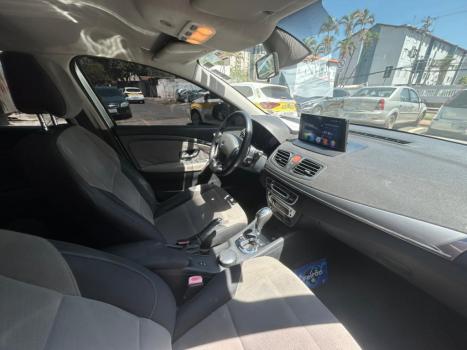 RENAULT Fluence 2.0 16V 4P FLEX DYNAMIQUE AUTOM�TICO, Foto 7
