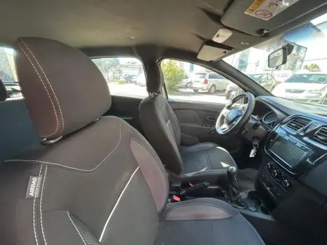 RENAULT Logan 1.0 12V 4P FLEX SCE ZEN, Foto 5