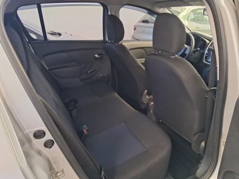 RENAULT Sandero 1.0 16V 4P FLEX EXPRESSION, Foto 7