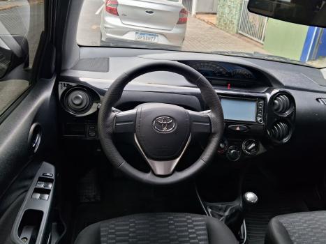 TOYOTA Etios Hatch 1.3 16V 4P FLEX X, Foto 7