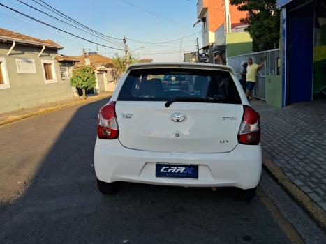TOYOTA Etios Hatch 1.3 16V 4P FLEX X, Foto 4