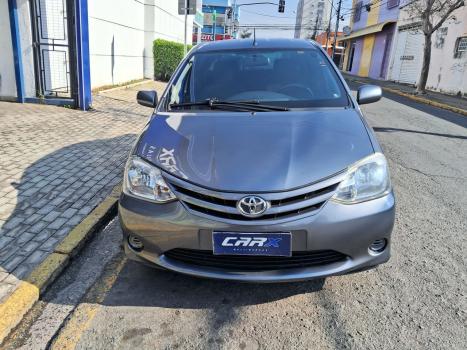TOYOTA Etios Sedan 1.5 16V 4P FLEX XS, Foto 2