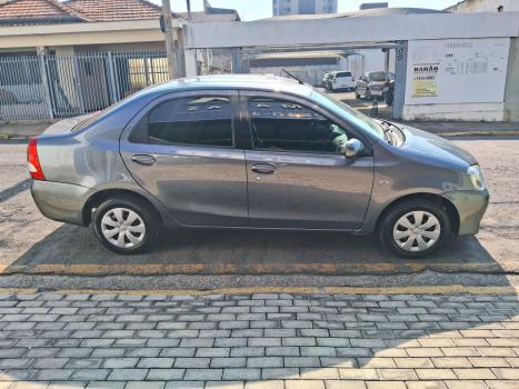TOYOTA Etios Sedan 1.5 16V 4P FLEX XS, Foto 3