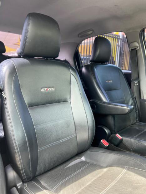 TOYOTA Etios Sedan 1.5 16V 4P FLEX PLATINUM AUTOMÁTICO, Foto 18