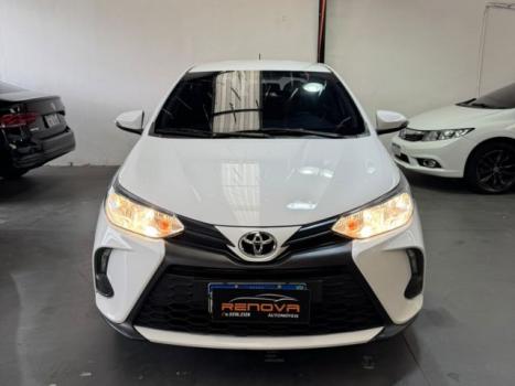 TOYOTA Yaris Sedan 1.5 16V 4P FLEX XL MULTIDRIVE AUTOMÁTICO CVT, Foto 2