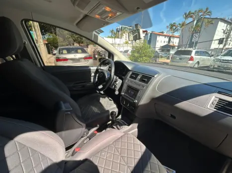 VOLKSWAGEN Fox 1.6 16V 4P MSI HIGHLINE FLEX, Foto 8