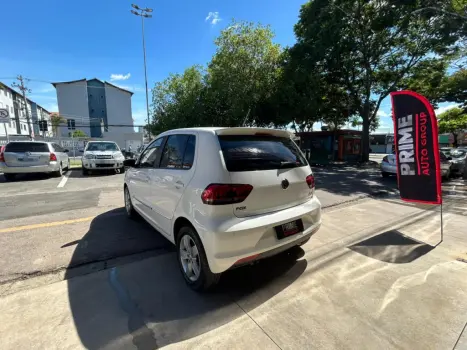 VOLKSWAGEN Fox 1.6 16V 4P MSI HIGHLINE FLEX, Foto 9