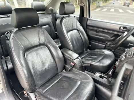 VOLKSWAGEN New Beetle 2.0 MI AUTOM�TICO, Foto 15