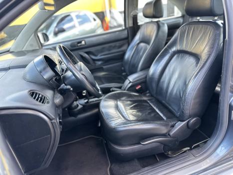 VOLKSWAGEN New Beetle 2.0 MI AUTOM�TICO, Foto 15