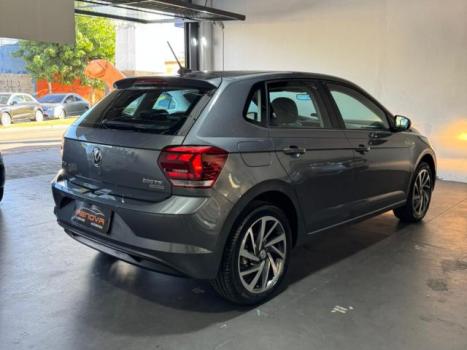 VOLKSWAGEN Polo Hatch 1.0 12V 4P 200 TSI HIGHLINE AUTOM�TICO, Foto 13