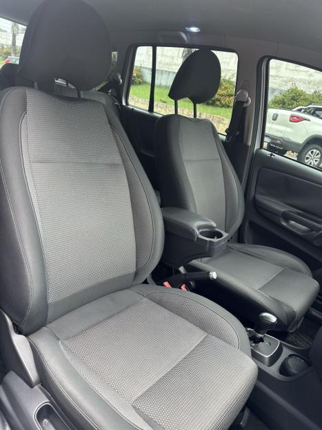 VOLKSWAGEN Space Fox 1.6 4P FLEX I-TREND, Foto 7
