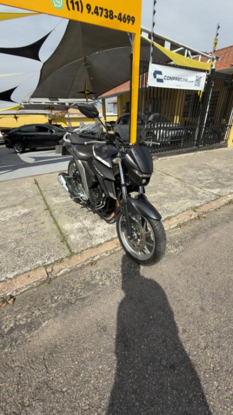 YAMAHA FZ 25 250 Fazer Flex , Foto 9