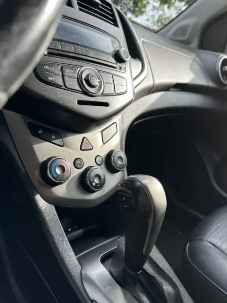 CHEVROLET Sonic Sedan 1.6 16V 4P LTZ FLEX AUTOMTICO, Foto 17