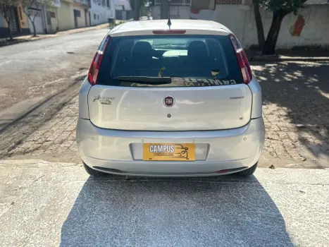 FIAT Punto 1.8 16V 4P FLEX ESSENCE DUALOGIC AUTOMATIZADO, Foto 5