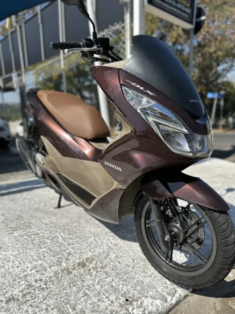 HONDA PCX 150 DLX, Foto 11