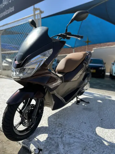 HONDA PCX 150 DLX, Foto 12