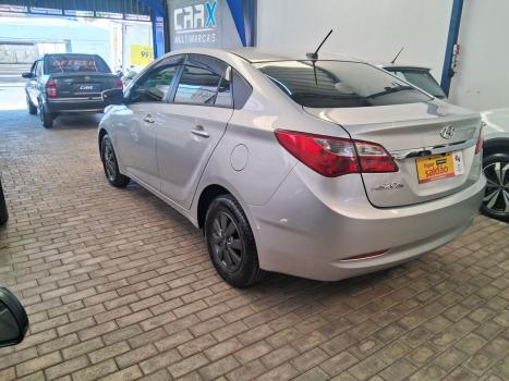 HYUNDAI HB 20 Sedan 1.6 16V 4P FLEX COMFORT PLUS, Foto 4
