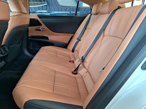 LEXUS ES 300 H 2.5 16V 4P LUXURY HBRIDO AUTOMTICO CVT, Foto 6