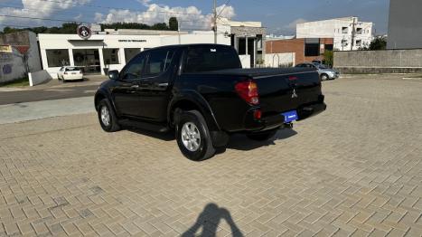 MITSUBISHI L 200 Triton 3.5 V6 HPE 4X4 FLEX CABINE DUPLA AUTOMTICO, Foto 4