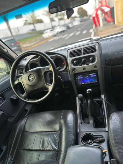 NISSAN Frontier 2.8 4X4 XE TURBO DIESEL CABINE DUPLA, Foto 7